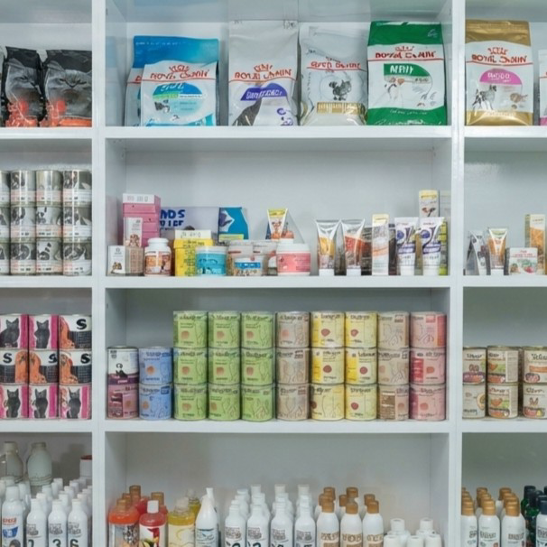 مراقبت از گربه در بخش بستری و پانسیون پت هاوس خوی
